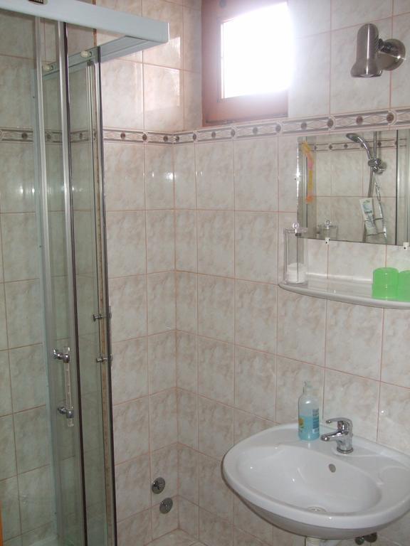 세게드 Timarhaz Panzio B&B 객실 사진